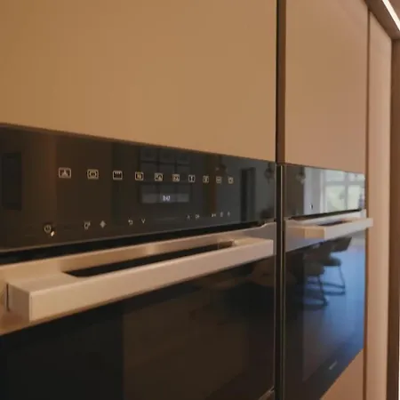 Luxury With Jacuzzi, Sauna, Gym And Barbeque Βίλα Πράγα