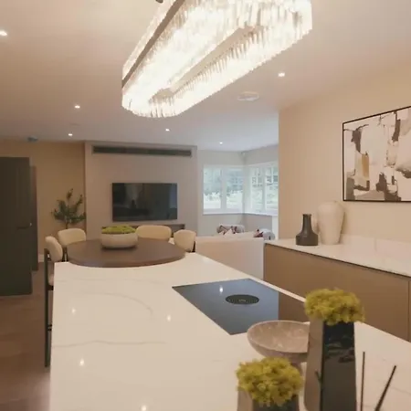 Villa Luxury With Jacuzzi, Sauna, Gym And Barbeque *