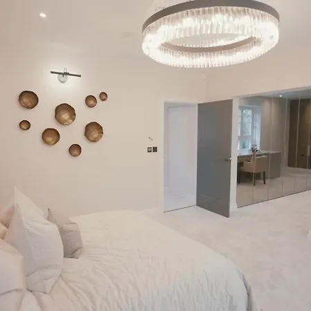 Luxury With Jacuzzi, Sauna, Gym And Barbeque * Prága